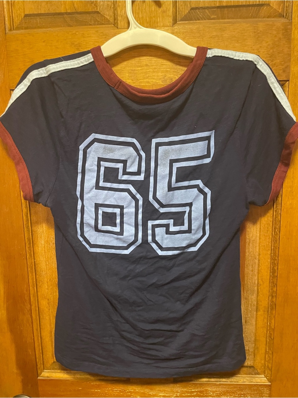 American Eagle Outfitters Navy Tee with Burgundy Trim and White Graphic